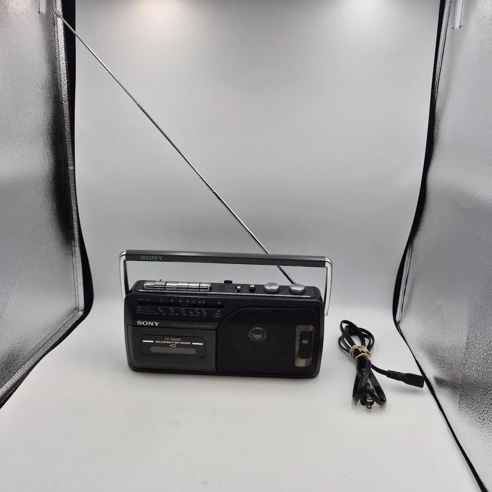 SONY CFM-145TV AM/FM Radio, Cassette Player, TV Band, Works!